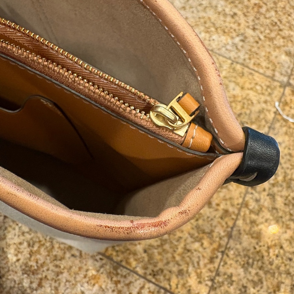 Tory Burch Cream and Brown Women's Tote Bag. Clean! - Picture 8 of 16